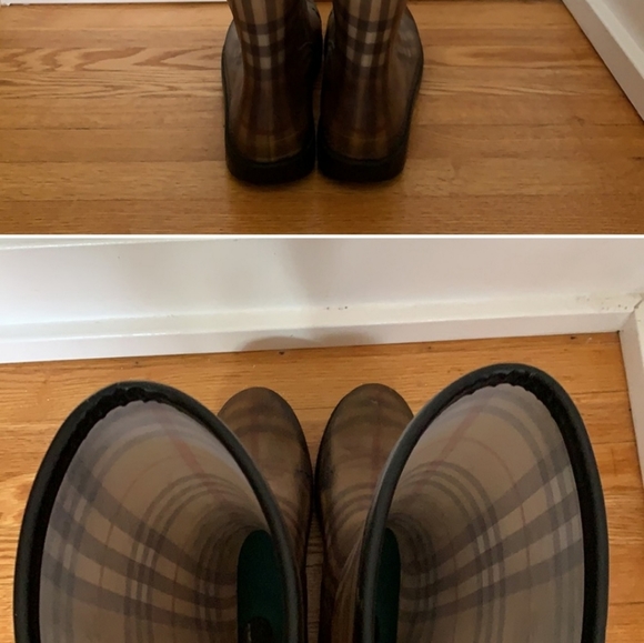 Authentic Burberry Rain Boots - purchased 2007 - Picture 3 of 5